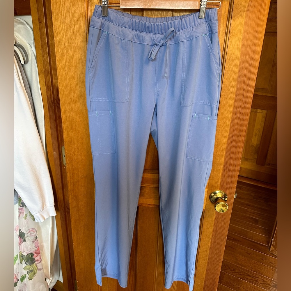 SCRUBSTAR scrub pants. In great condition